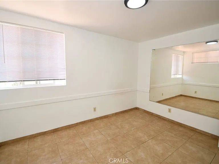 14103 Fonthill Ave — Photo 28