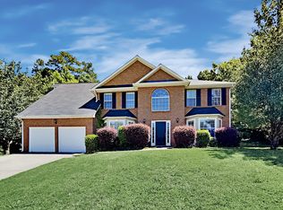 721 Conisburgh Ct, Stone Mountain, GA 30087