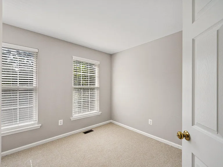 1319 Vintage Pl — Photo 13