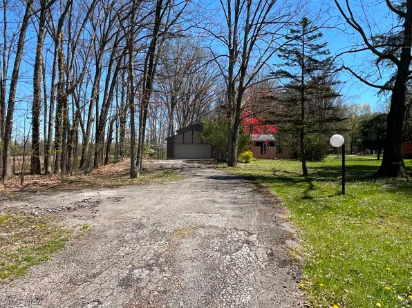 341 Benton Ave, Youngstown, OH 44515