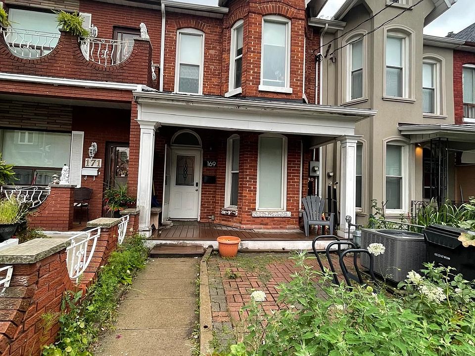 1st image of 169 Gladstone Ave