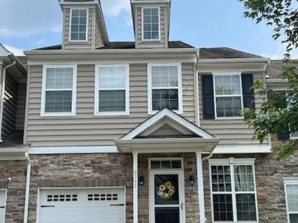 4549 Woodbrush Way, Allentown, PA 18104