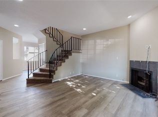 7420 Corbin Ave UNIT 5, Reseda, CA 91335