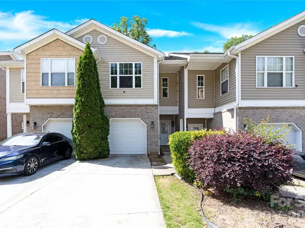 117 Sherman Oaks Ln, Mooresville, NC 28115