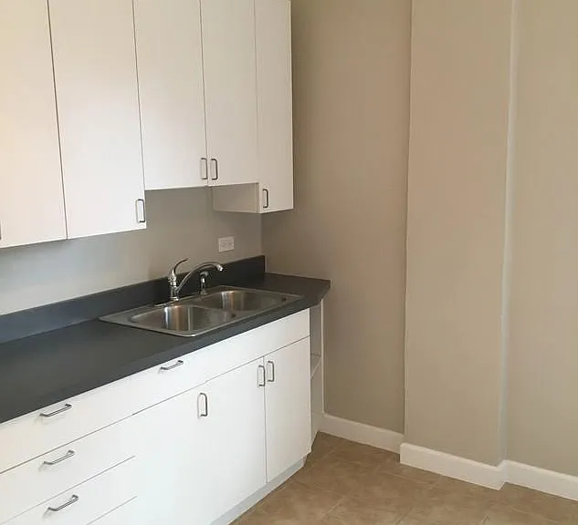 5317 N Winchester Ave #1 — Photo 4