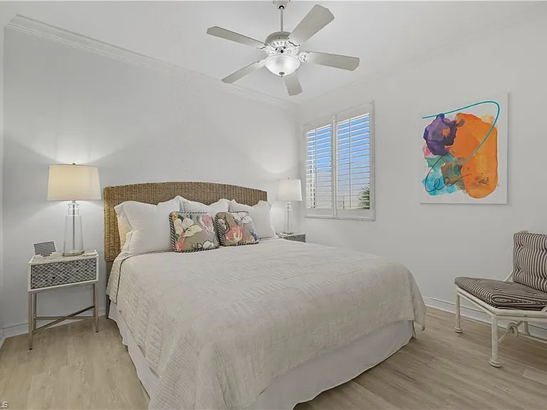 7040 Pelican Bay Blvd #D-401 — Photo 24