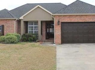 1069 Bear Creek Cir, Breaux Bridge, LA 70517