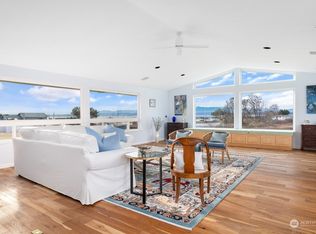 4926 Magellan Dr, Freeland, WA 98249