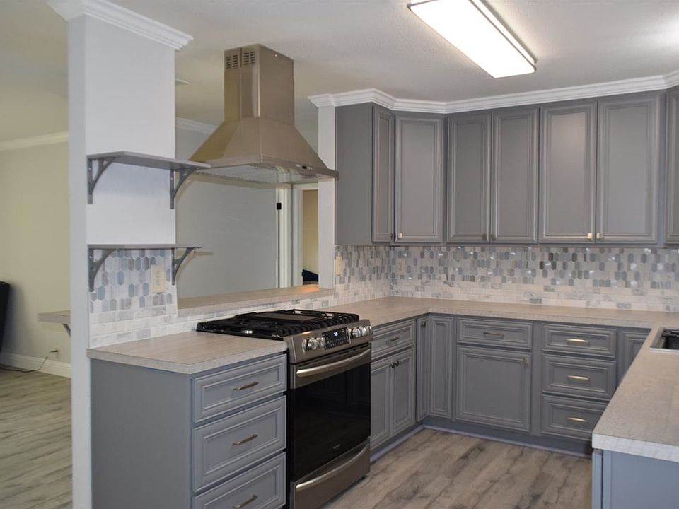 1st image of 6433 Thomas Dr