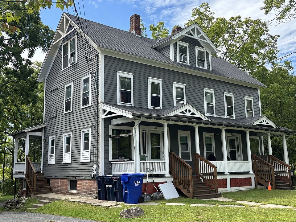 1st image of 625 Main St