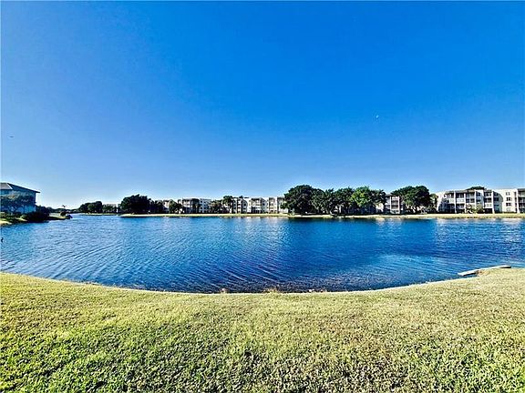 2nd image of 1528 Whitehall Drive #306