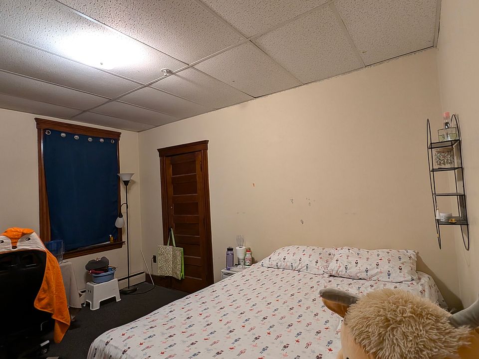 2nd image of 70 Florence St #3