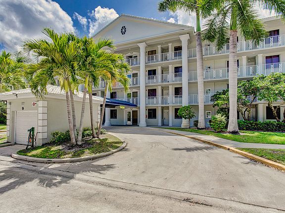 4th image of 2761 Village Boulevard #403