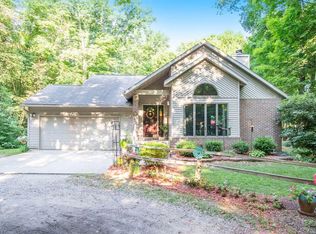 9487 Edgerton Ave NE, Rockford, MI 49341