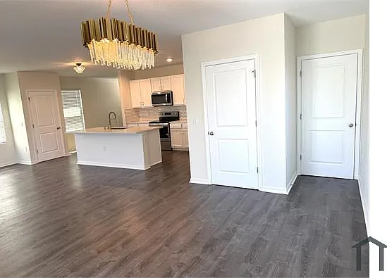 3126 Suncoast Blend Dr — Photo 32