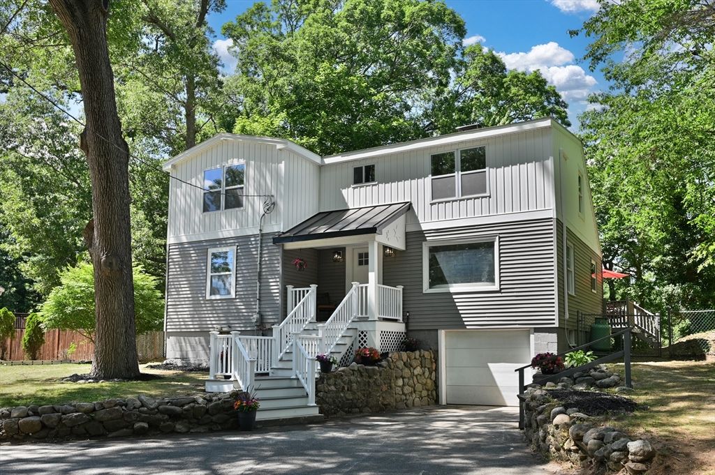 8 Elginwood Rd, Peabody, MA