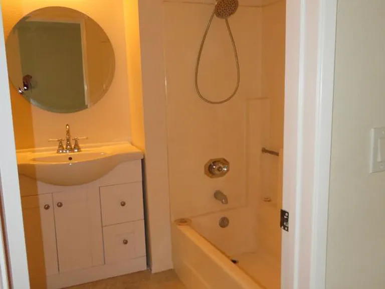 2762 Erringer St #15 — Photo 4
