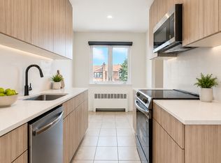 20-66 29th St #3, Astoria, NY 11105