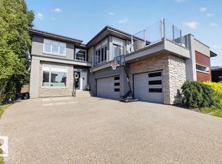 1123 Wahl Pl NW, Edmonton, AB T6W 3G6