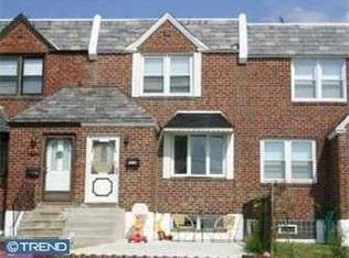 6924 Revere St, Philadelphia, PA 19149