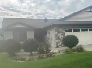 2451 Dallman Ln SE, Rochester, MN 55904