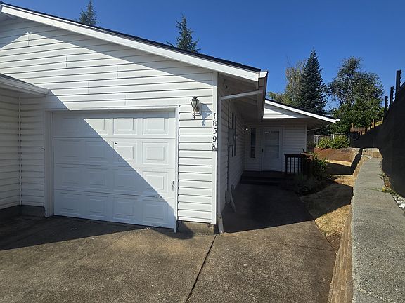 2nd image of 1859 Skyline Ct S #1859
