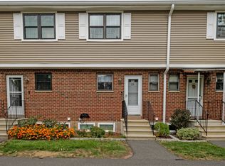 179 Hampton Ct #179, Newington, CT 06111