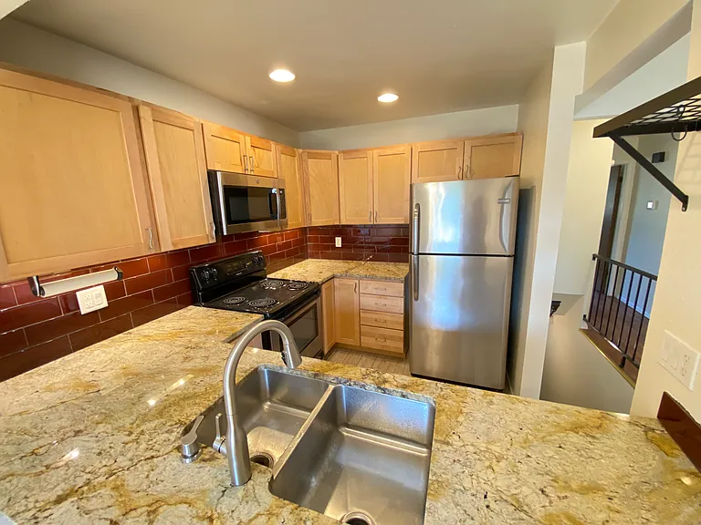 225 S Tyler Ave — Photo 9