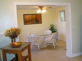 21 E Hillcrest Rd, Eighty Four, PA 15330