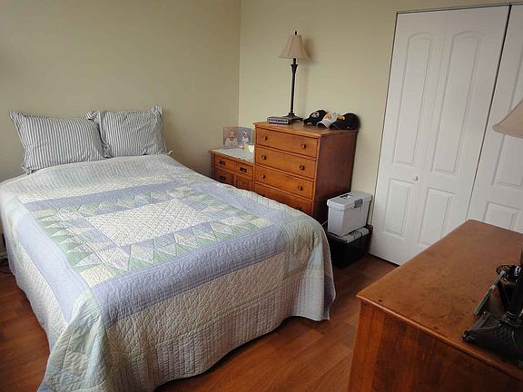 5th image of 1360 N Sandburg Ter APT 2007