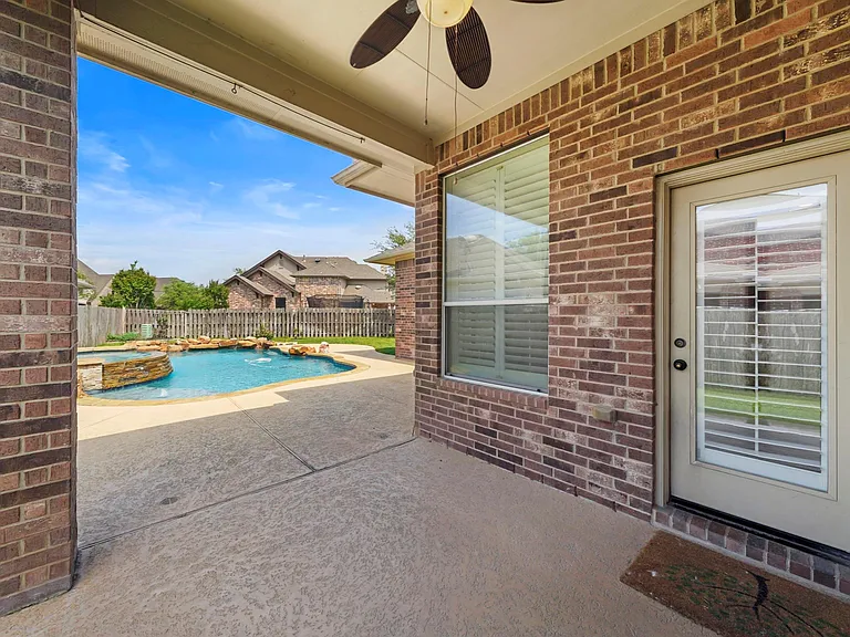 5430 Tyler Park Ln — Photo 32
