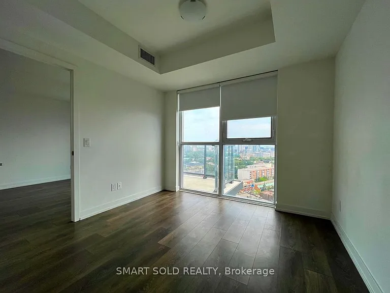 159 Wellesley St E #1706 — Photo 6