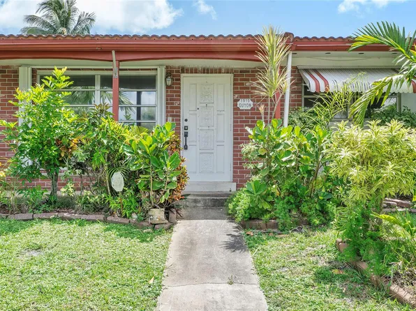 1919 N 38th Avenue, Hollywood, FL 33021
