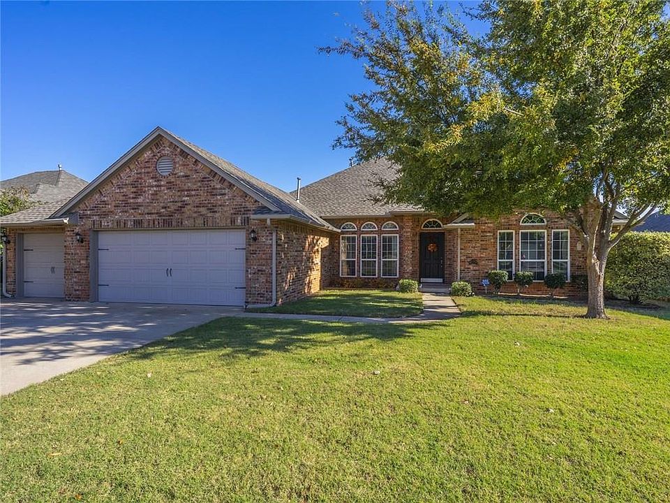1st image of 15916 San Miguel Cir