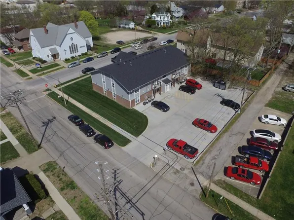 200 Grover St, 200 Grover St #E, Warrensburg, MO 64093