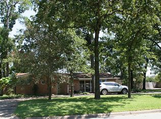 606 Wycliffe Dr, Houston, TX 77079