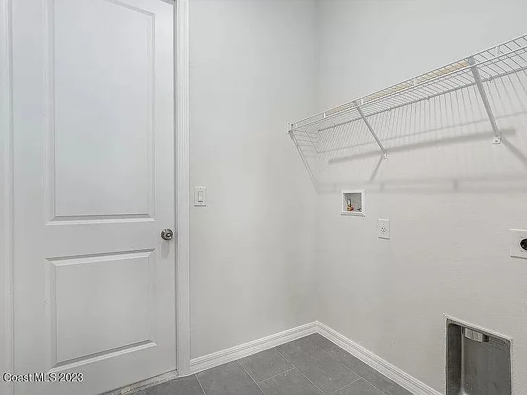 130 Norgrove St SE — Photo 11