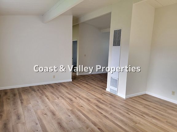4th image of 1085 Sharon Dr #&-1107