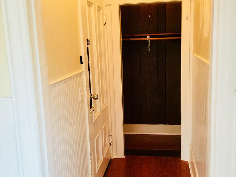 425 S Main St #7 — Photo 2