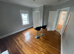17 Phillips Ave FLOOR 2, Lynn, MA 01902