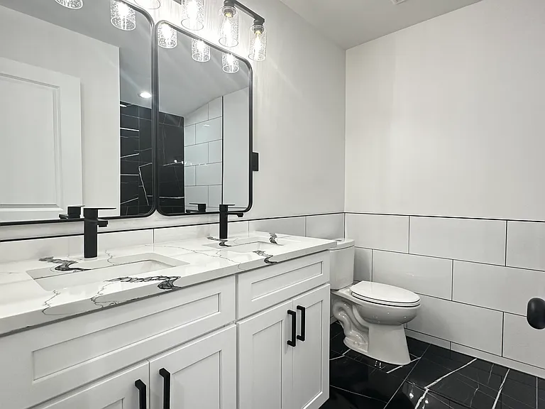 1015 S 6th St #2 — Photo 7