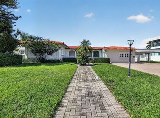 7500 W Treasure Dr, North Bay Village, FL 33141