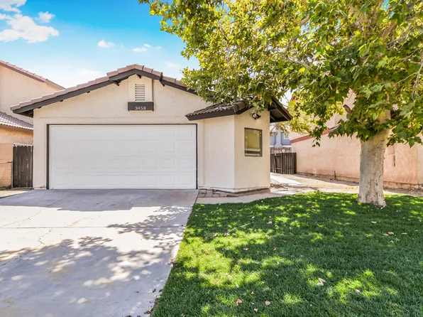3458 E Avenue R4, Palmdale, CA 93550