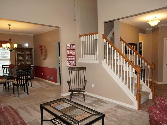 3rd image of 1069 Evadell Dr