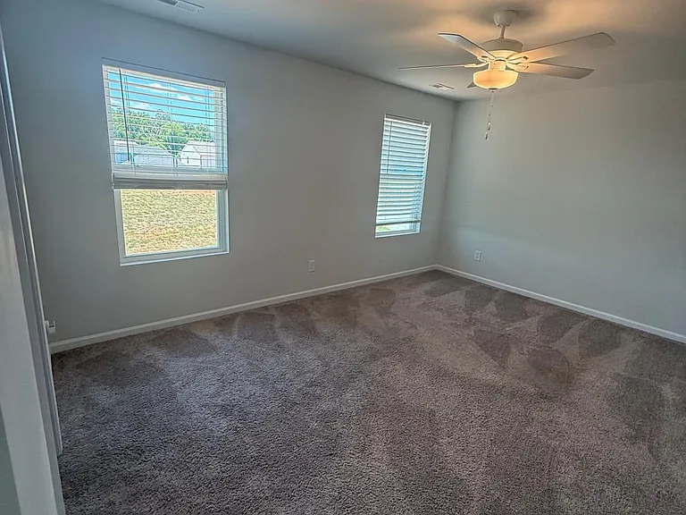 3909 Angel Hill Ln — Photo 21