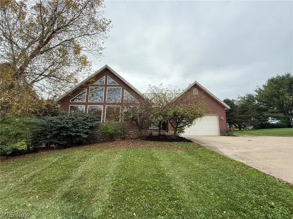 10387 Private Road 275, Millersburg, OH 44654