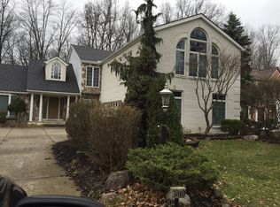 3810 Willow Run, Westlake, OH