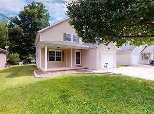 133 Ocean Dr, Huntington, WV 25705