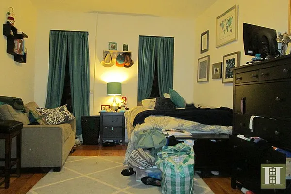 Rented by Halstead Real Estate | media 45