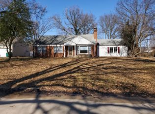 1709 June Dr, Saint Louis, MO 63138